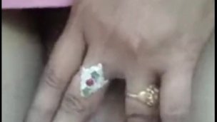 Desi Bhabhi Masturbating in the open on Camera