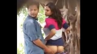 Desperate Indian Lovers – Public Sex