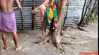 Indian Delhi Bhabhi Standing Style Hard Ass Fucked By Devar In Outdoor