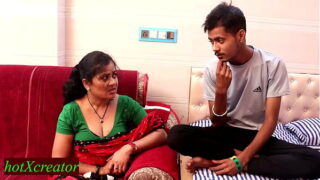 Indian Desi fucking hot girlfriend and cum inside her pussy sex