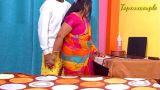 Indian Desi Mature Escort With Client Hardcore Sex In Bedroom