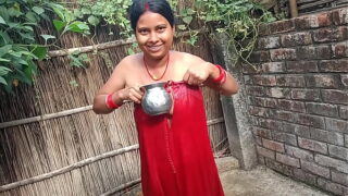 Indian Punjabi Hot Housewife Bathing Porn Video