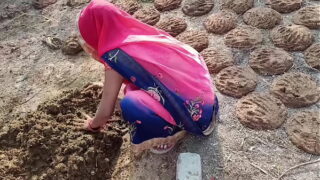 Indian Punjabi Woman With Her Boyfriend Sex In The Outdoor