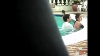 indian Sex in the pool.