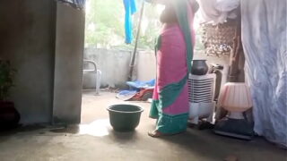 Indian Telugu Housewife With Boyfriend Standing Style Fucking Pussy