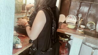 Punjabi Village Wife Standign Style Fuck In Cooking Time With Her Husband