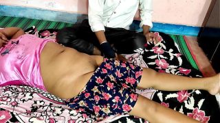गरीब मुस्लिम आंटी की चूत चुदाई