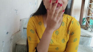 देसी माल की चिकनी इंडियन चूत की चुदाई