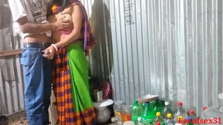देसी विलेज भाभी की सेक्सी चूत क सेल्फी वीडियो