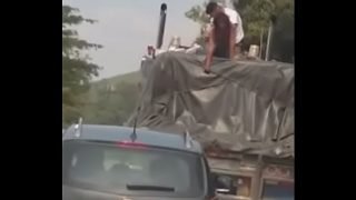 नियती कि चुदाई चलती बस के ऊपर