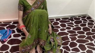 पोर्न दिखा के तेलुगु आंटी से लंड चुसाया